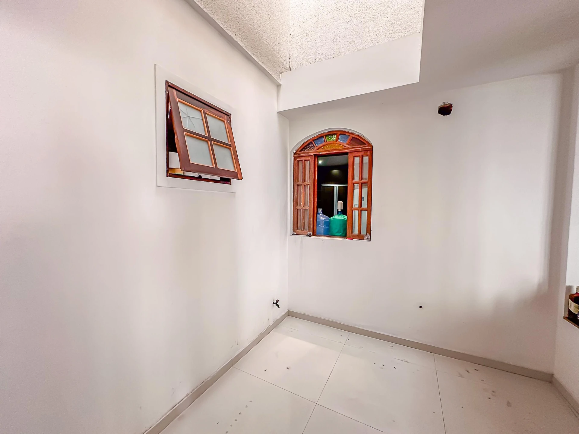 Furnished house with 3 bedrooms and a washing machine — photo 12