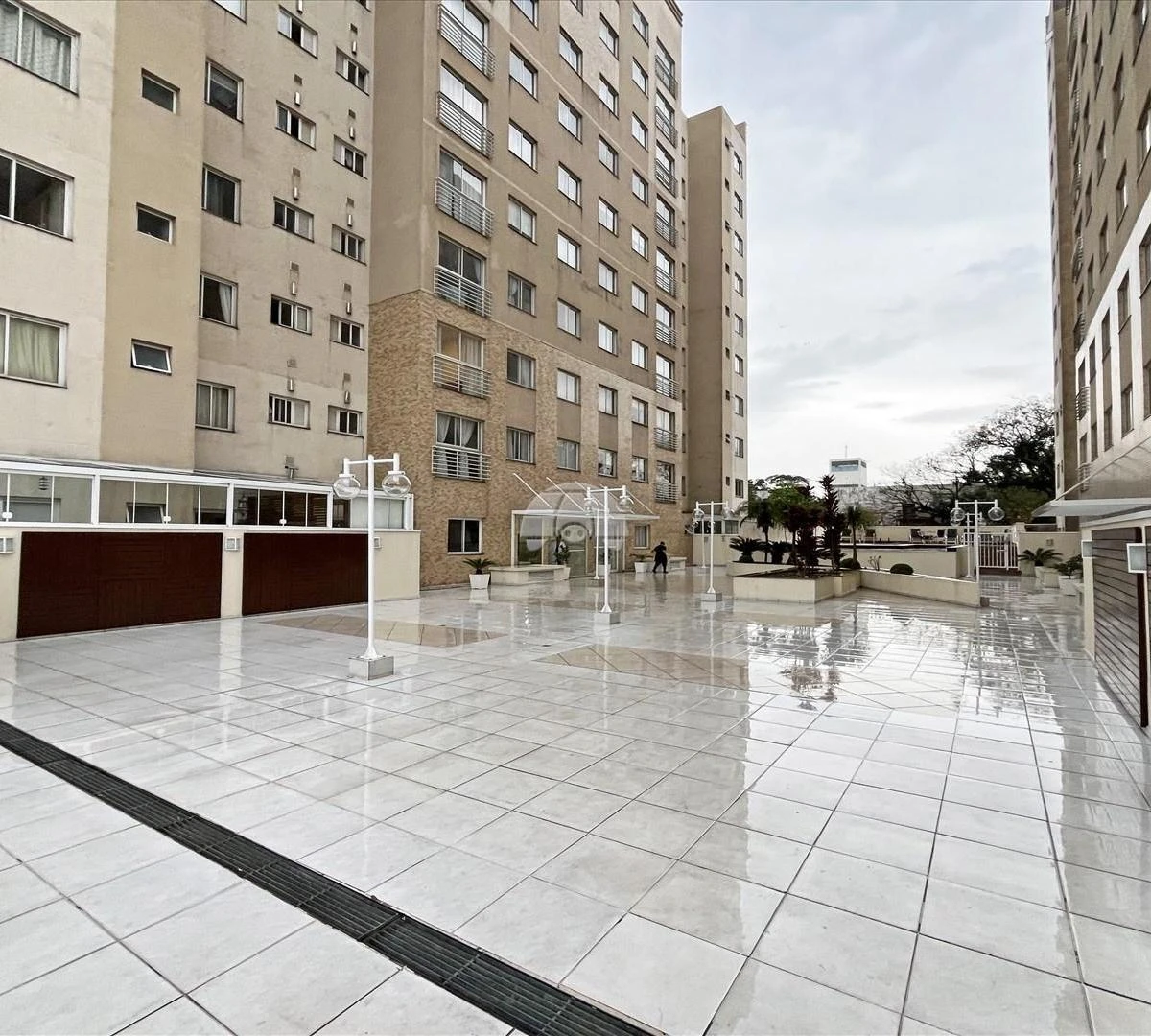 Furnished 2-bedroom apartment on the 4th floor — photo 18