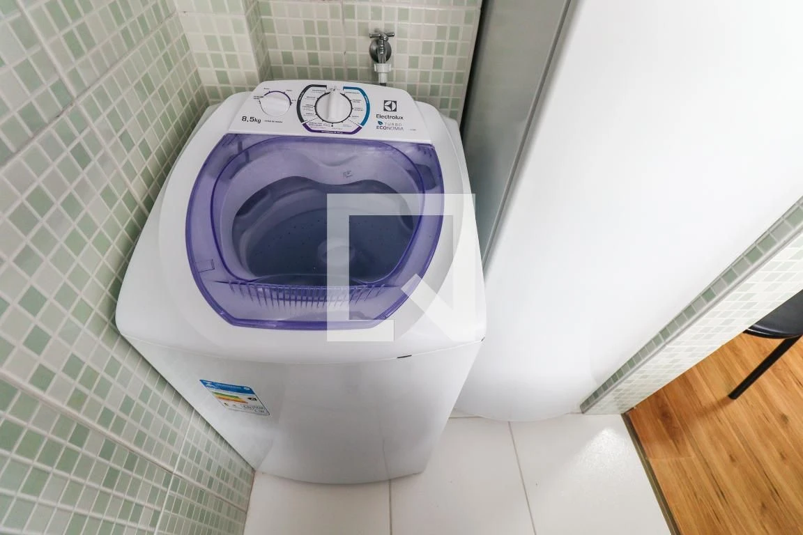 Washing machine in a one-bedroom apartment, 25 m² — photo 20