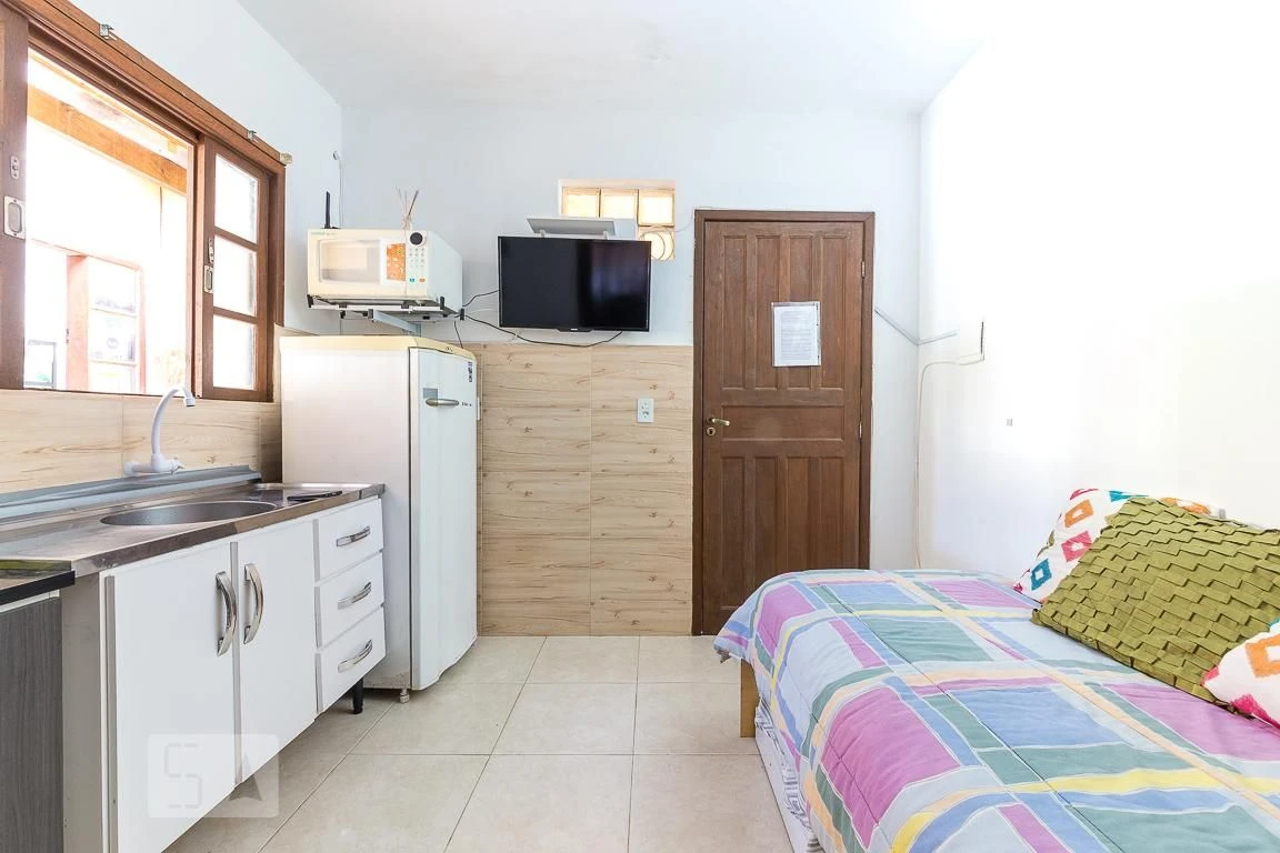 One-bedroom, 23 m² apartment in Florianópolis — photo 12