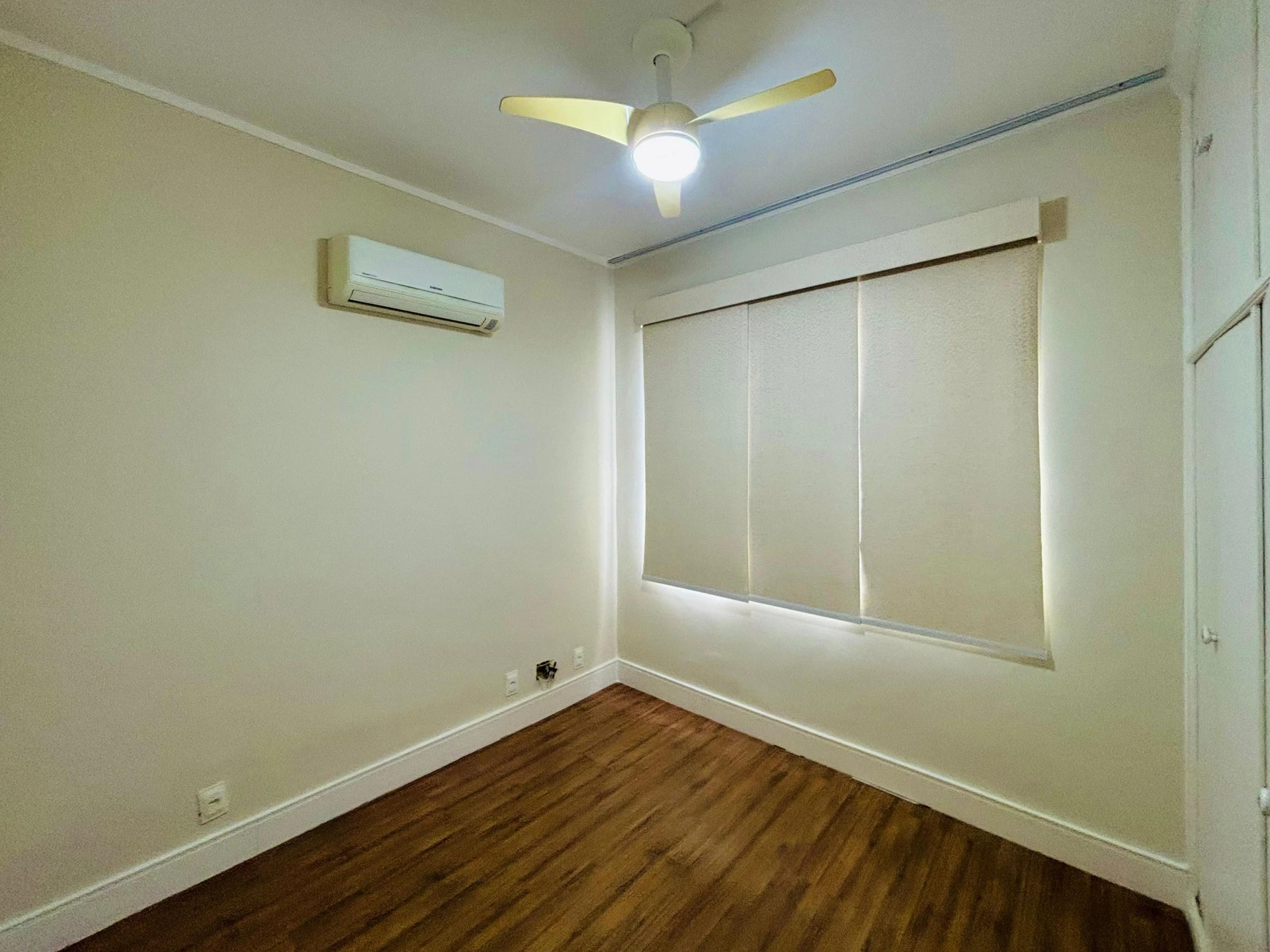 Apartamento com 3 quartos, varanda e cozinha integrada — photo 7