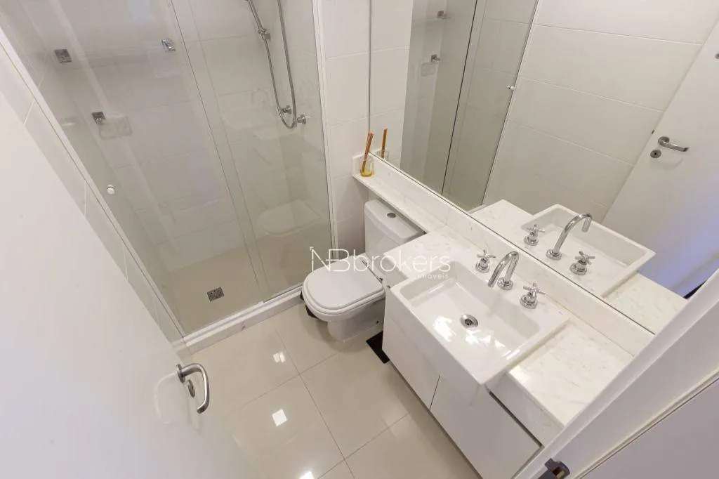 Apartamento mobiliado de 139 m² com 2 quartos e 2 banheiros — photo 18