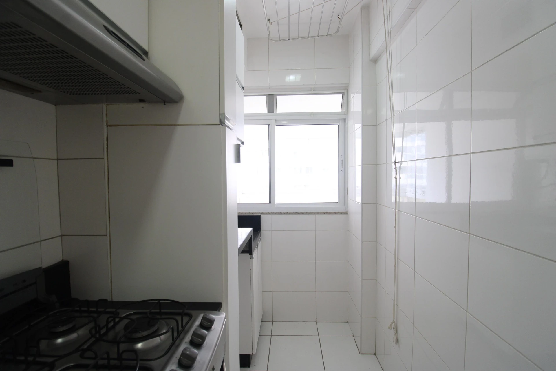 Apartment with 3 bedrooms and 2 bathrooms plus balcony — photo 40