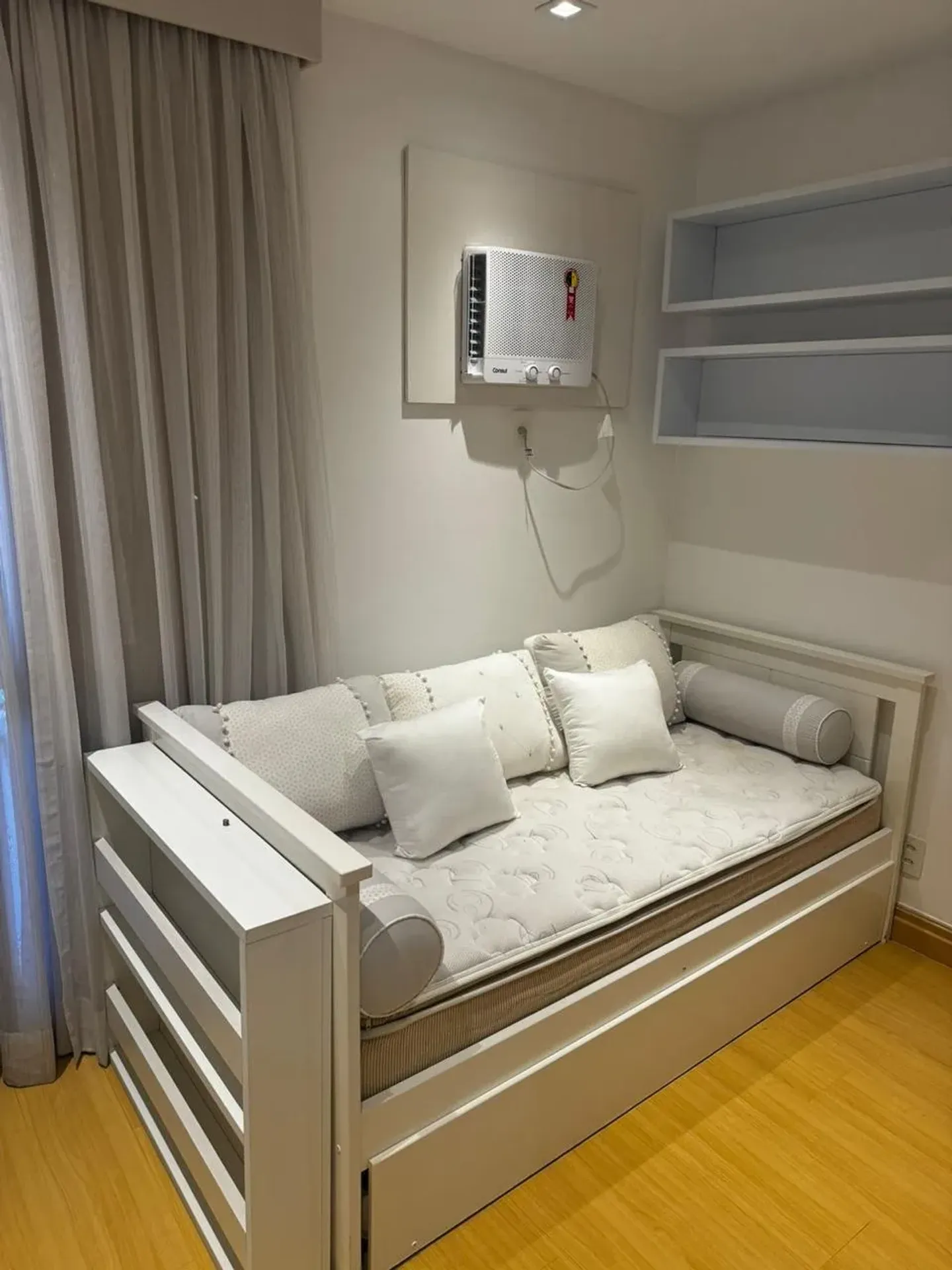 Furnished 1-bedroom apartment with 1 parking space 109 m² — photo 9