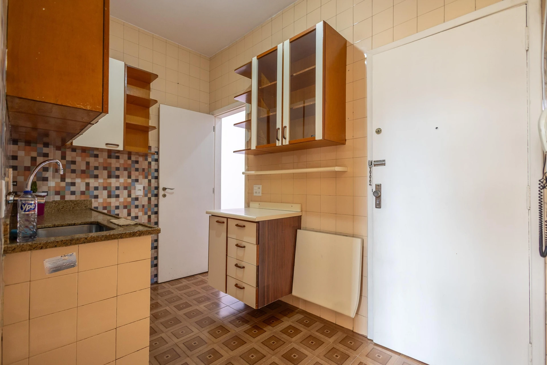 77 m² apartment with a home office and a mountain view — photo 19