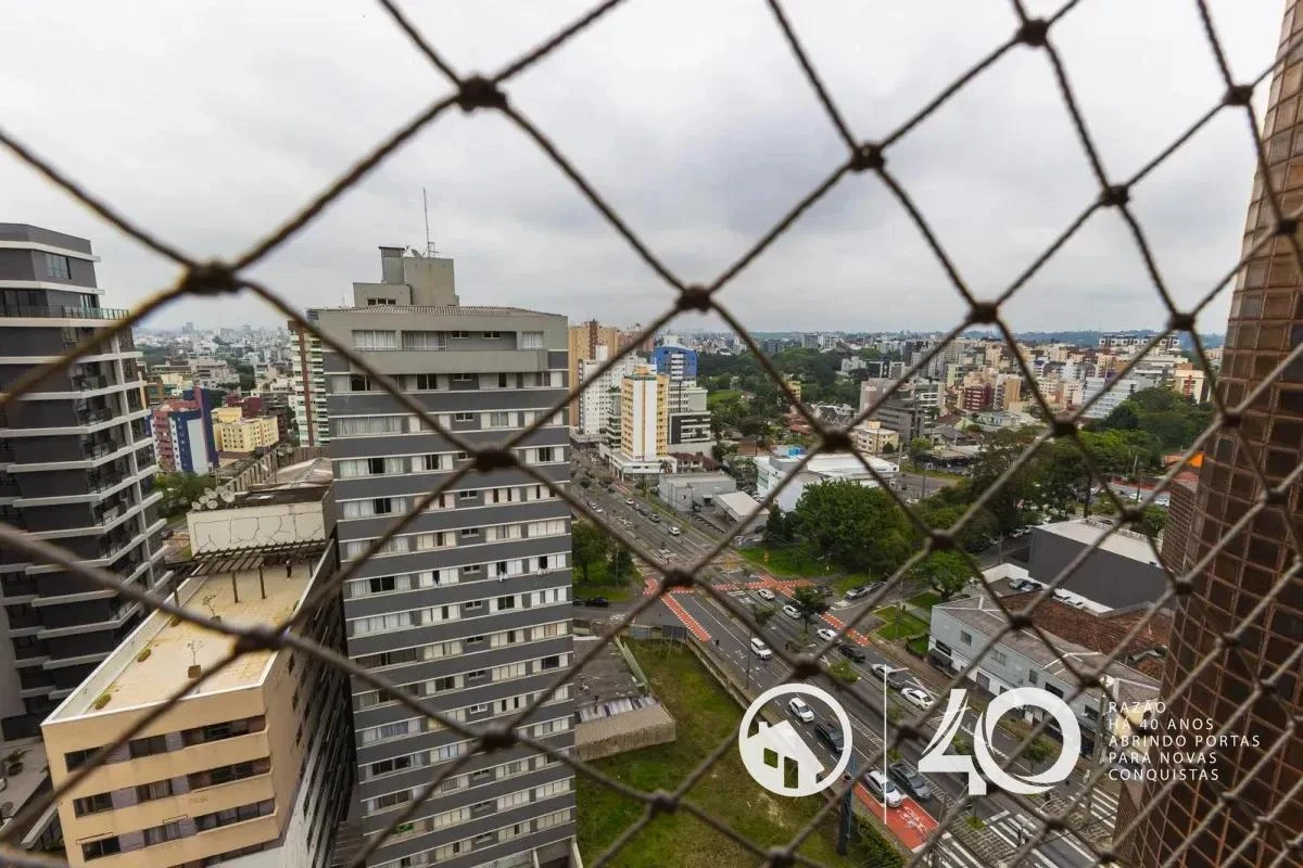 Apartment, 148 m², with a glass-enclosed balcony — photo 28