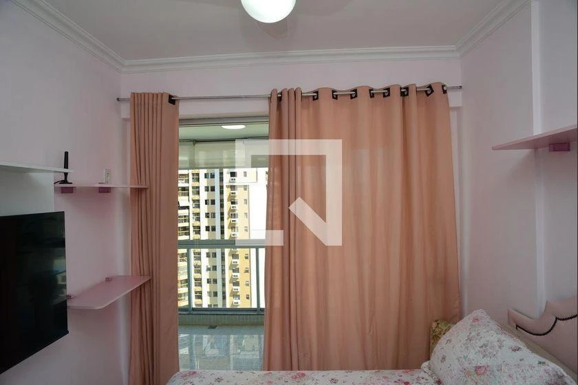 2-bedroom apartment with an en-suite bathroom — photo 40