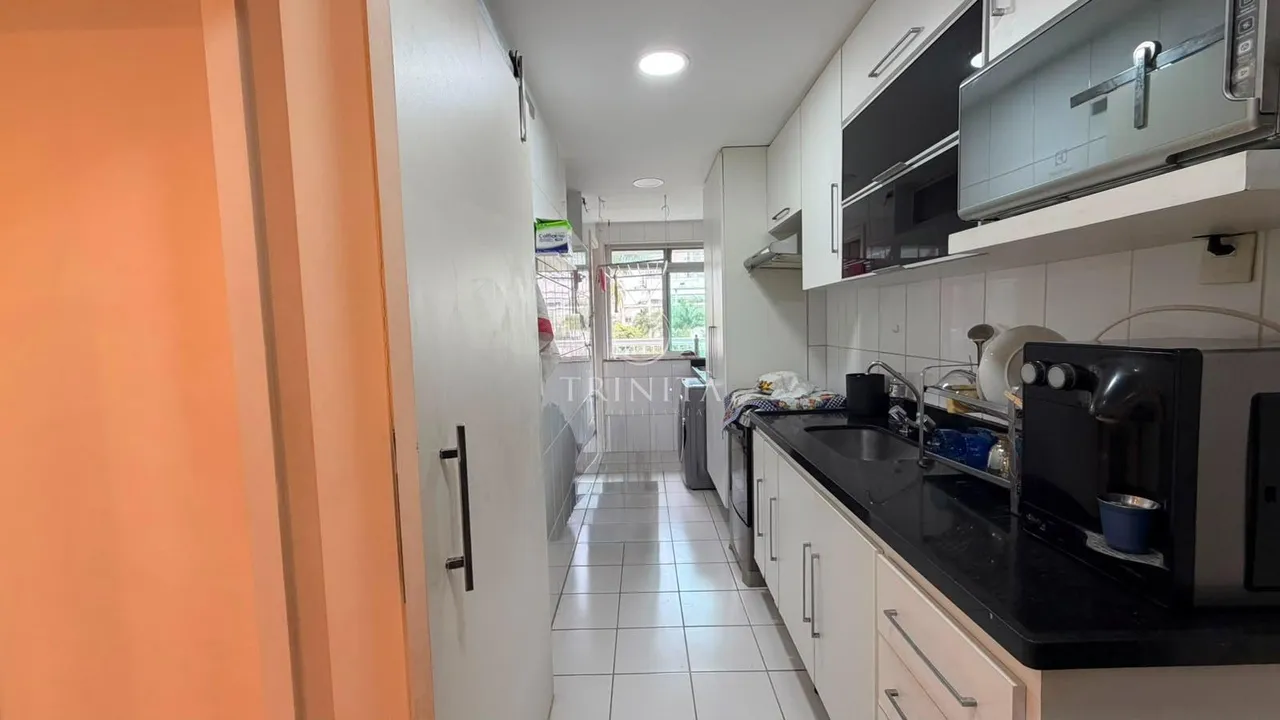 Furnished 2-bedroom apartment with closed balcony — photo 15