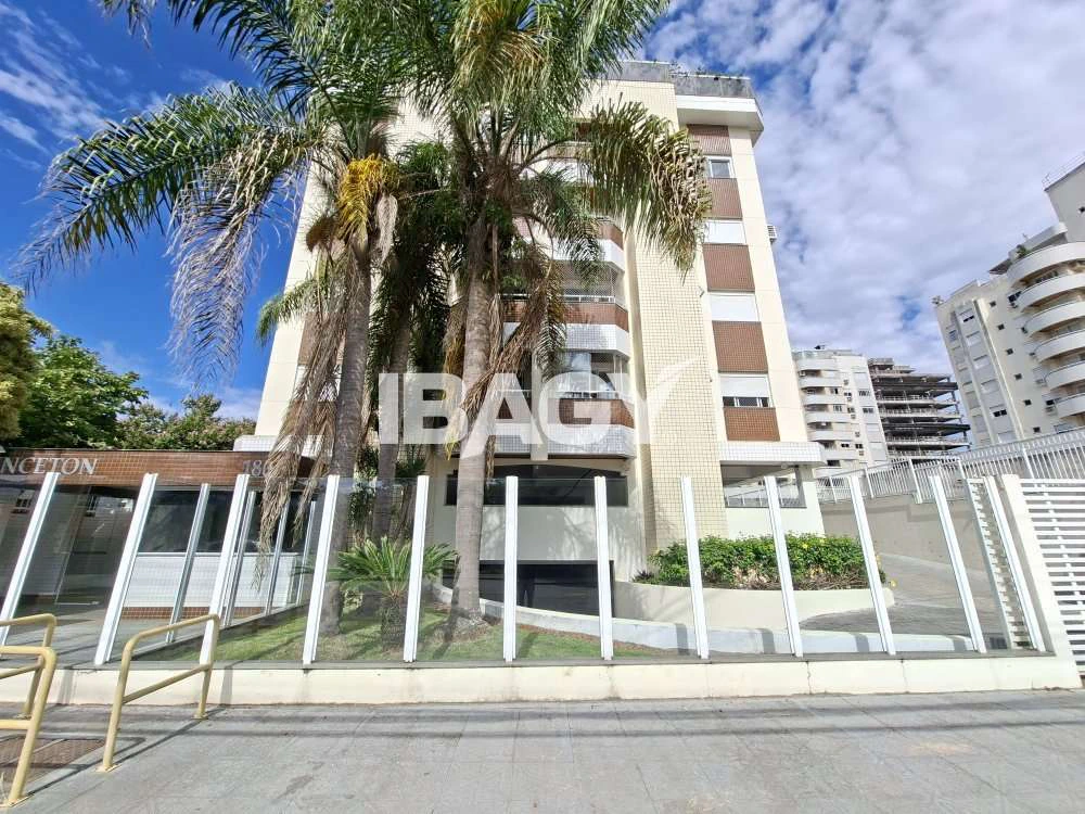 Apartamento de 2 dormitórios com 75 m² e sacada — photo 2