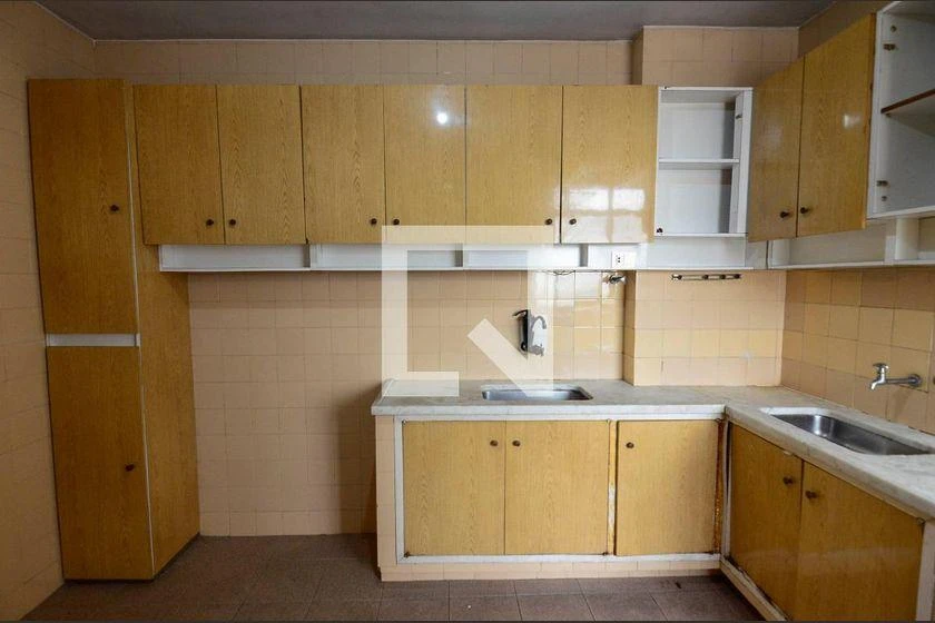 140 m² apartment with 4 bedrooms and 1 en-suite — photo 43