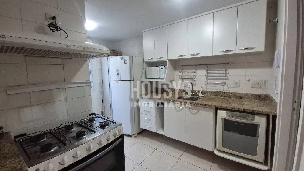 Duplex furnished apartment with 1 bedroom and 2 bathrooms — photo 2