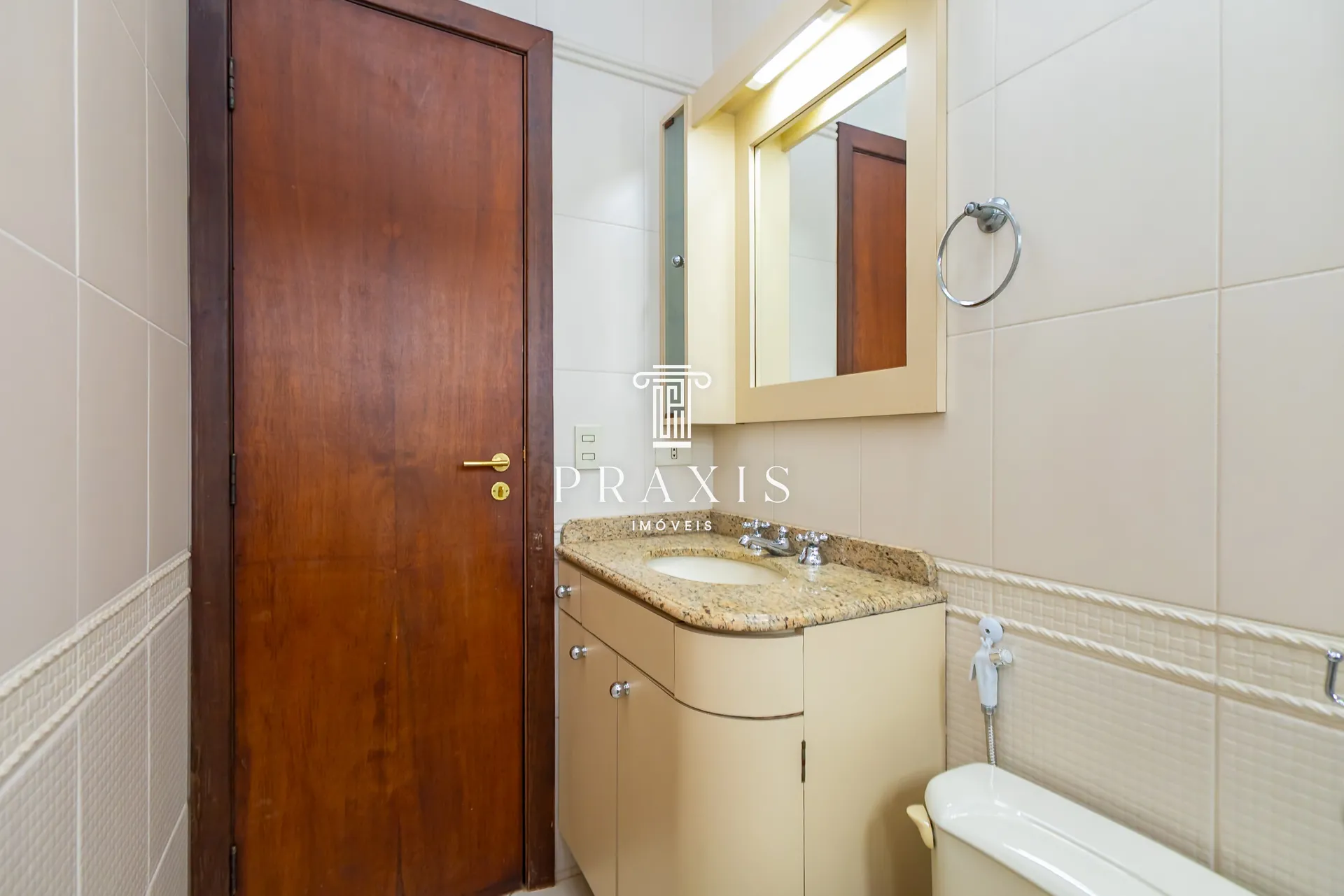 207 m² house with 5 bedrooms, 2 suites and 2 parking — photo 81