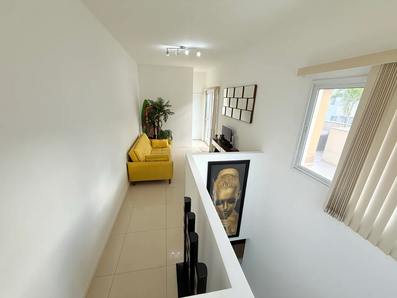Apartamento cobertura mobiliado com 3 quartos e 3 banheiros — photo 2