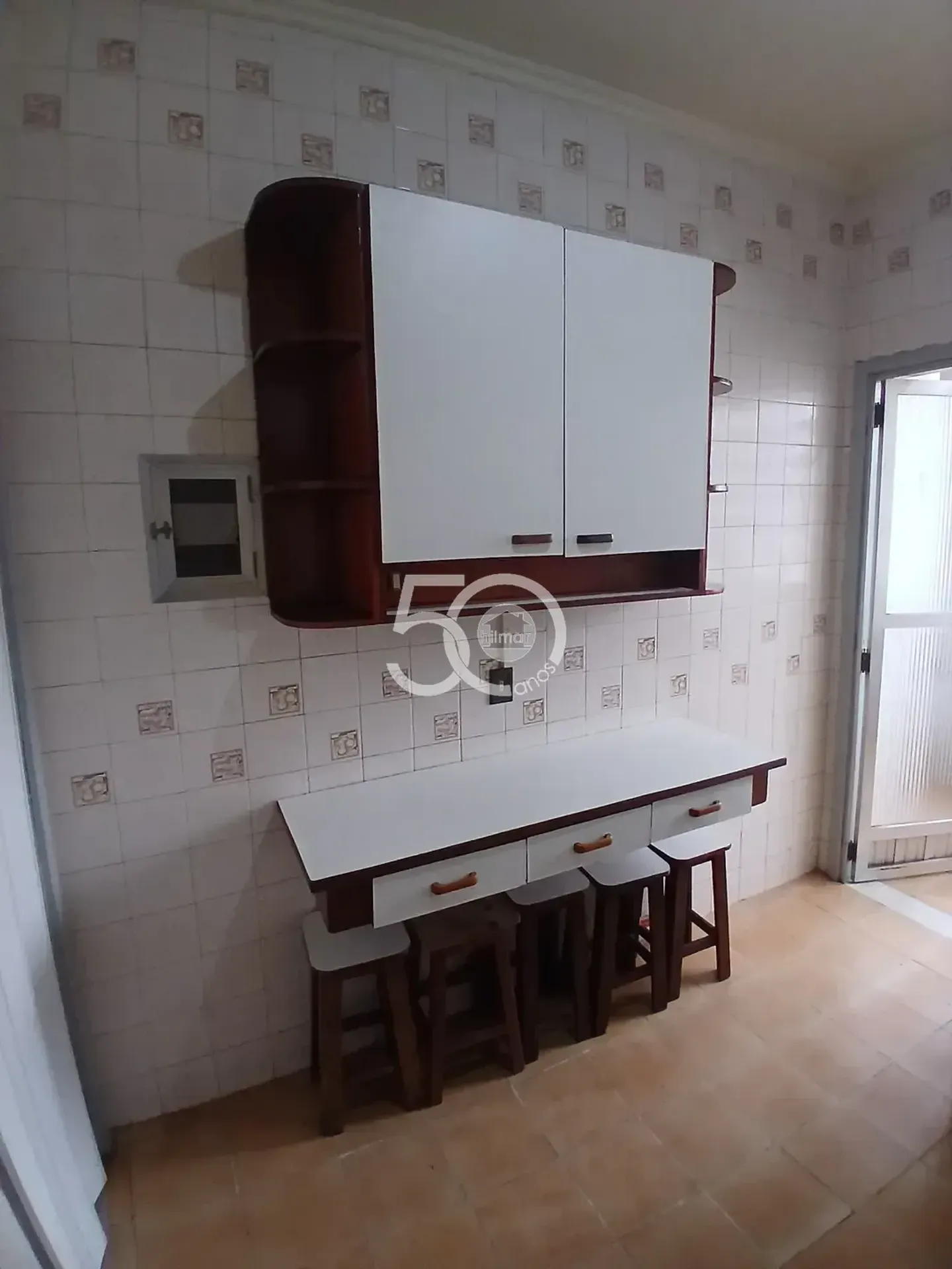 Apartamento sem mobília com 2 quartos e varanda — photo 23