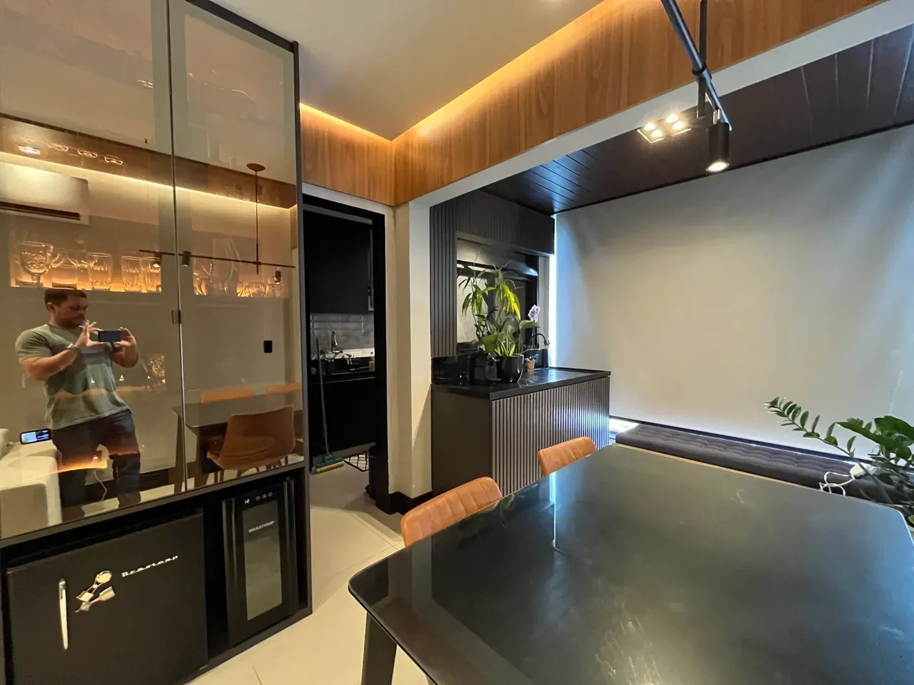 Apartment on the 11th floor with a water view — photo 9