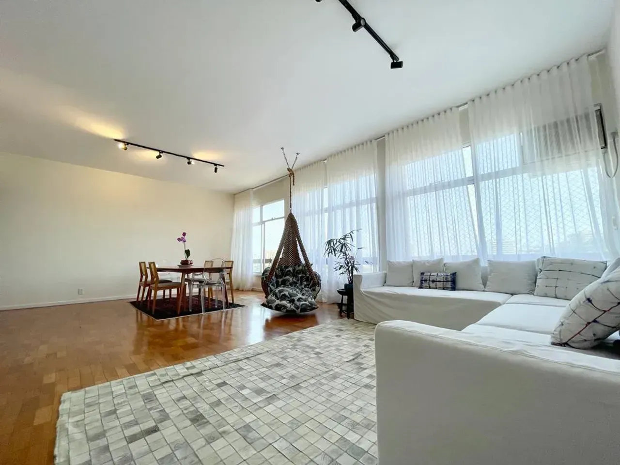 Furnished apartment with 4 bedrooms and closed kitchen — photo 9