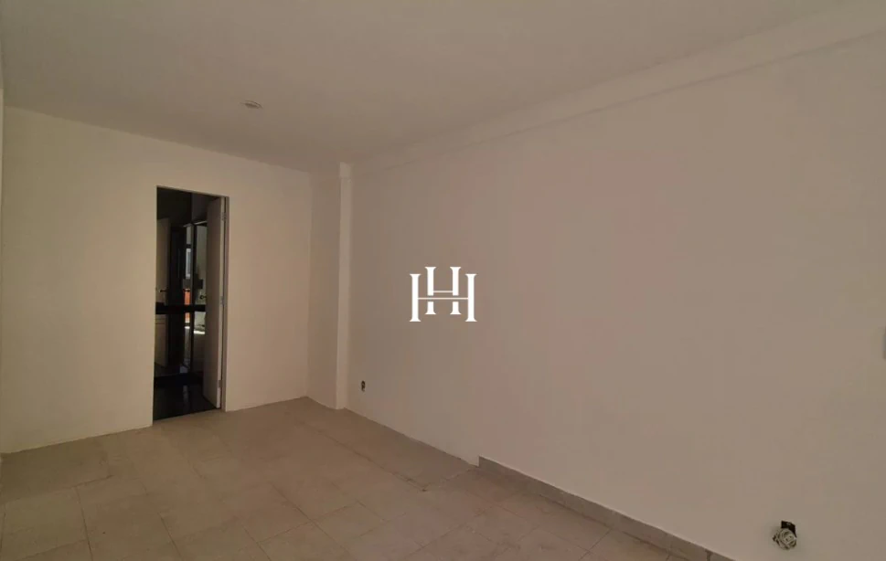 180 m² apartment with 2 bedrooms and integrated open kitchen — photo 15