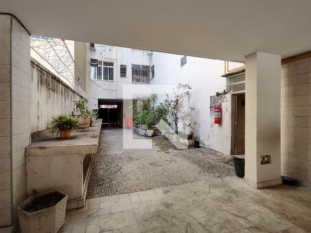 2-bedroom apartment with a washing machine in Rio de Janeiro — photo 16