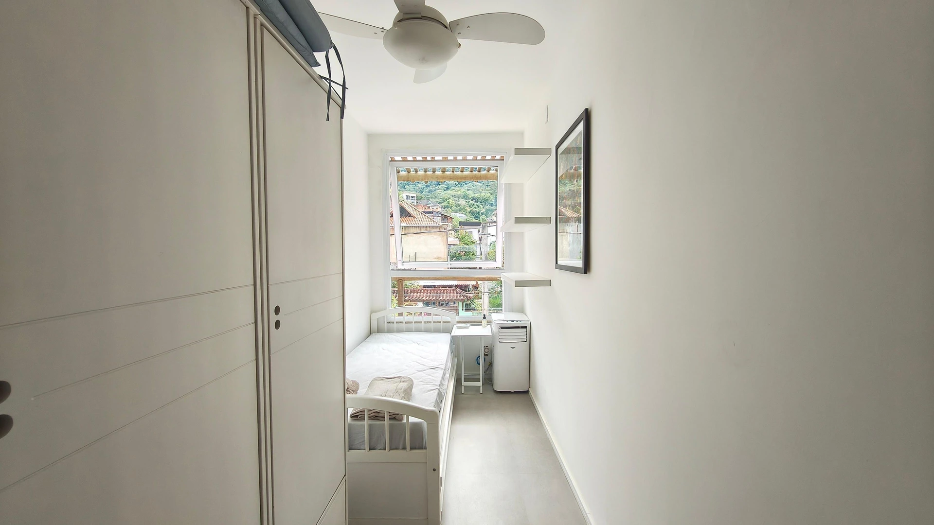 Furnished 3-bedroom house with private garden and 1 parking — photo 46