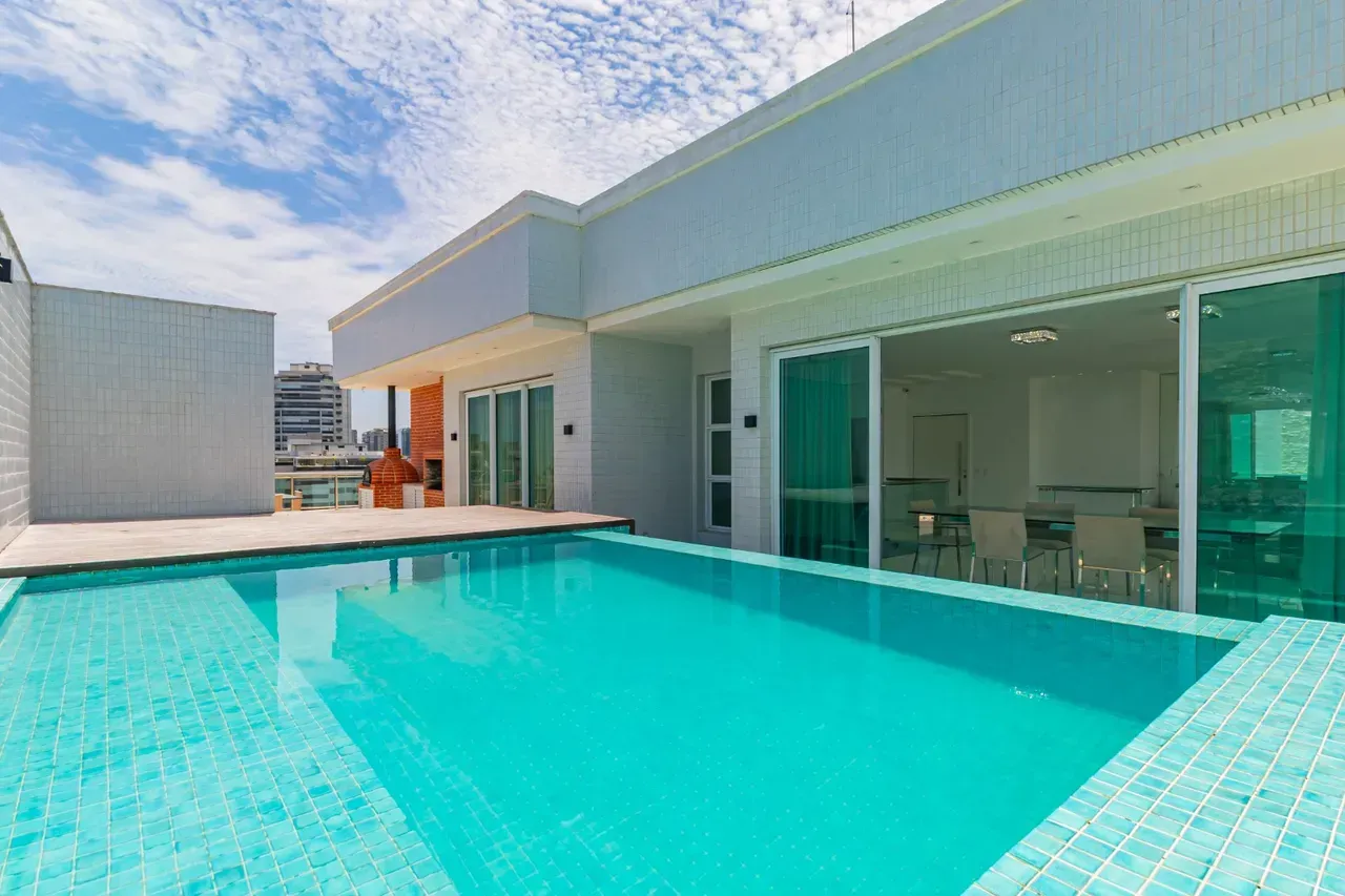 575 m² apartment with 4 en-suite bedrooms and 4 parking — photo 76