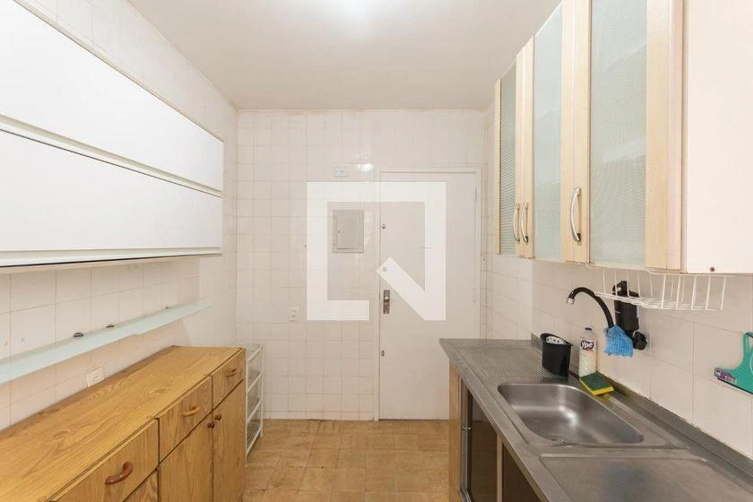 3-bedroom apartment with a home office — photo 14