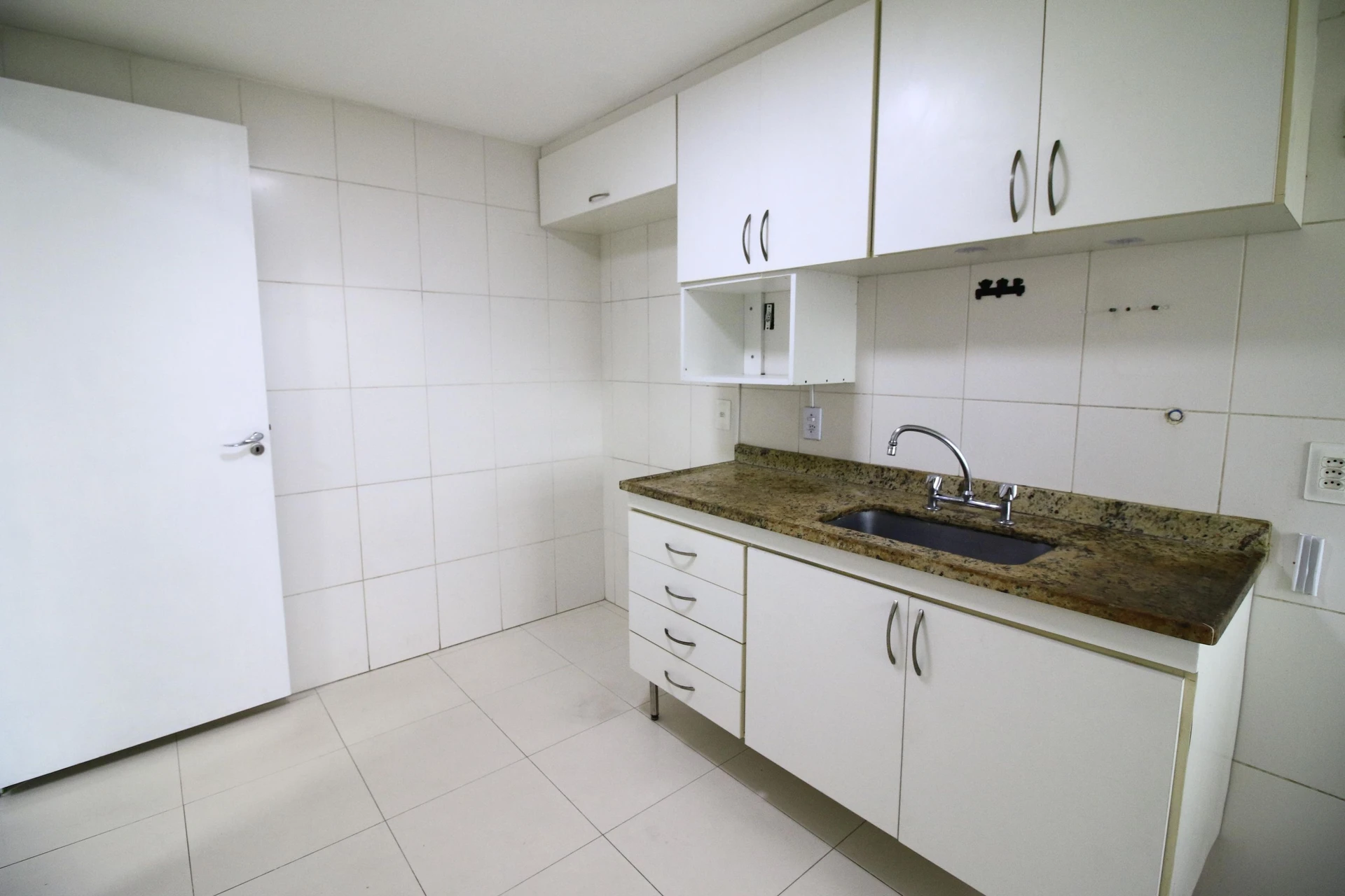 Apartamento para alugar com 3 quartos e varanda com BBQ — photo 14