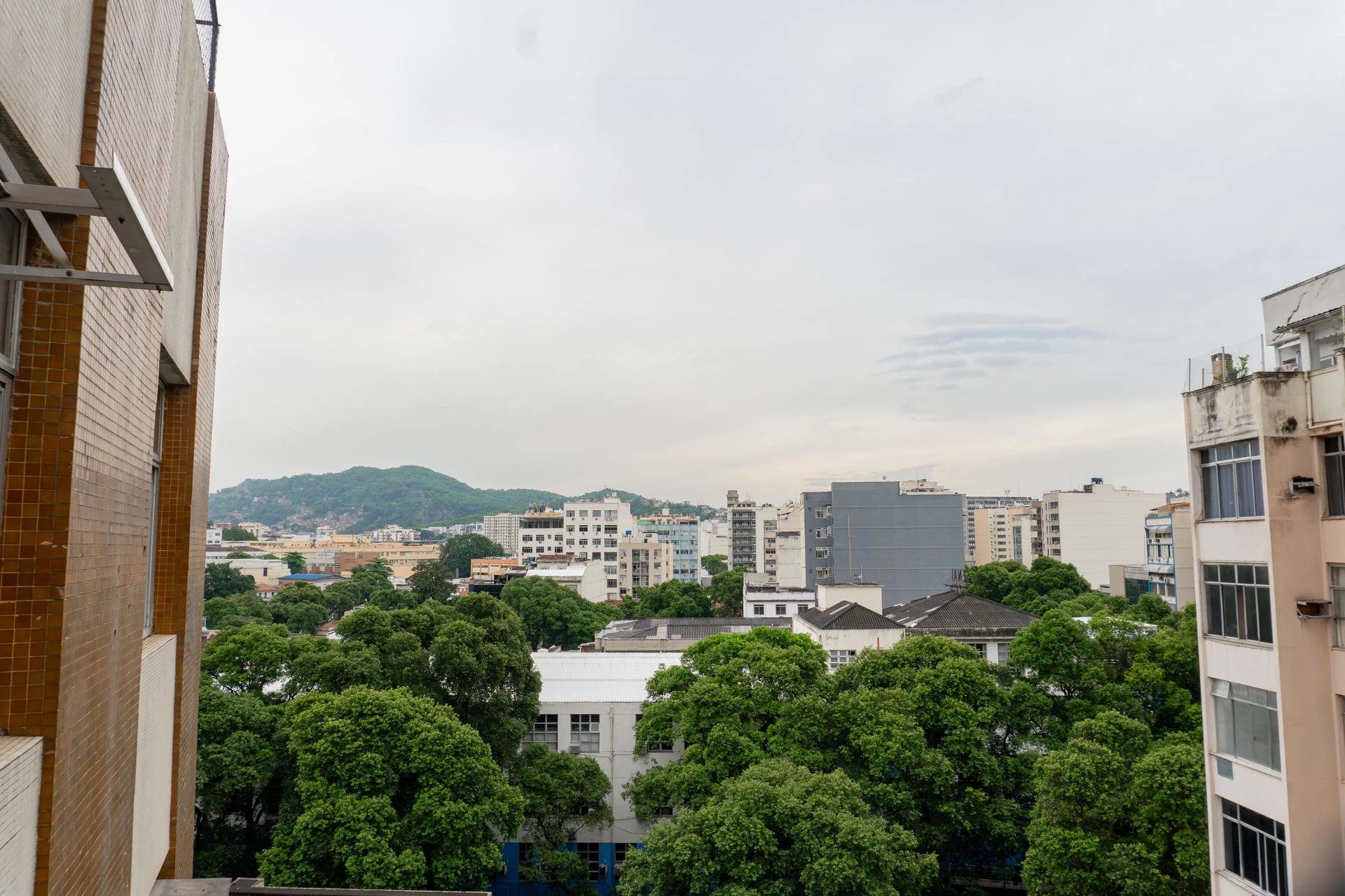3 quartos e vista para as montanhas: apartamento de 120 m² — photo 9