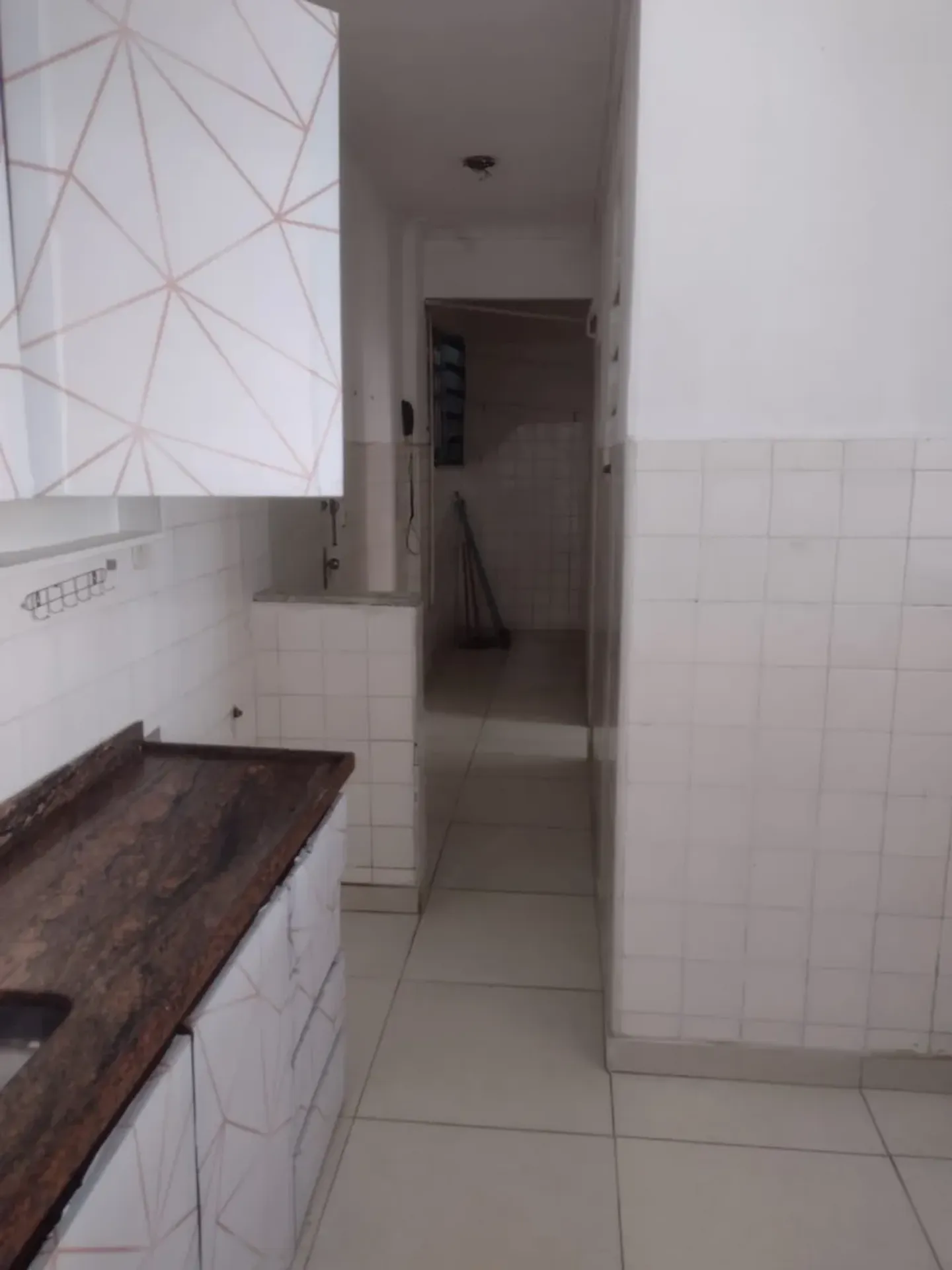 Apartment on the 1st floor with wood or laminate floors — photo 29