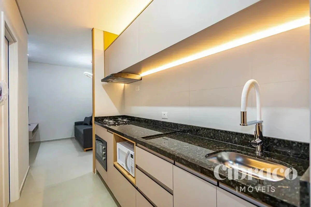 Furnished apartment, 31 m², with a glass-enclosed balcony — photo 8