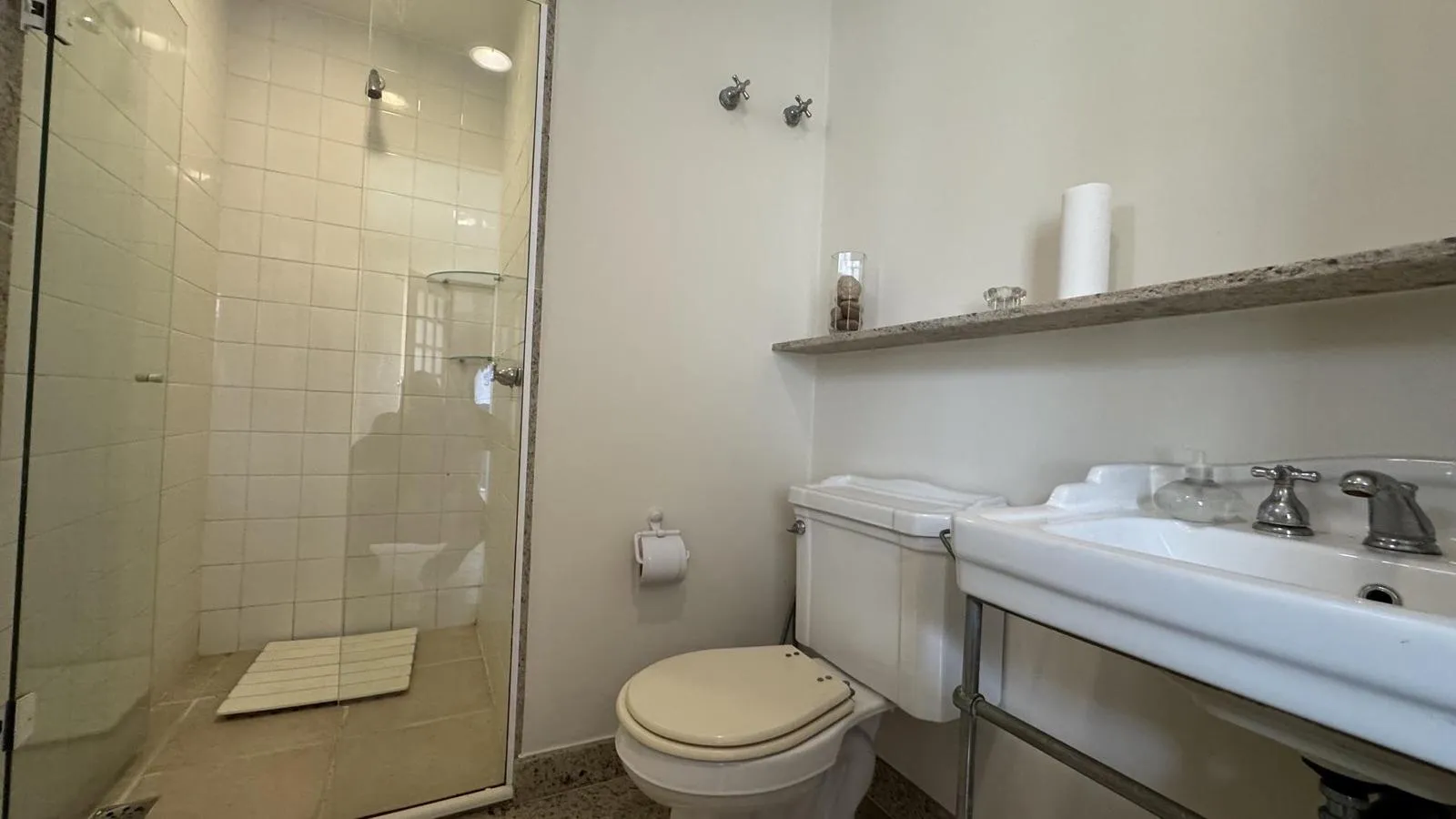 Casa mobiliada com 6 quartos e 850 m² — photo 65