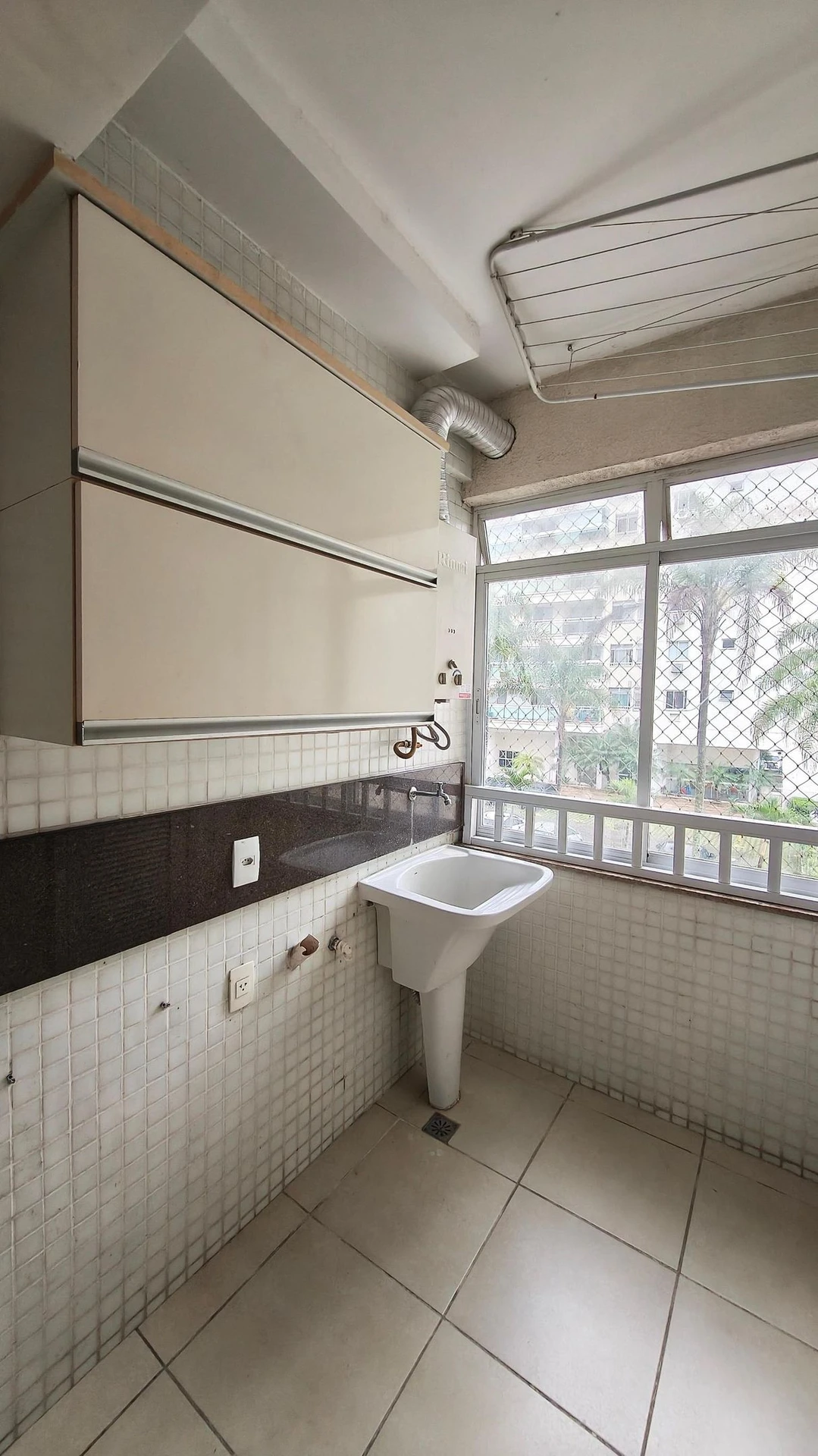 Квартира 91 м² з пральною машиною та видом на гори — photo 34