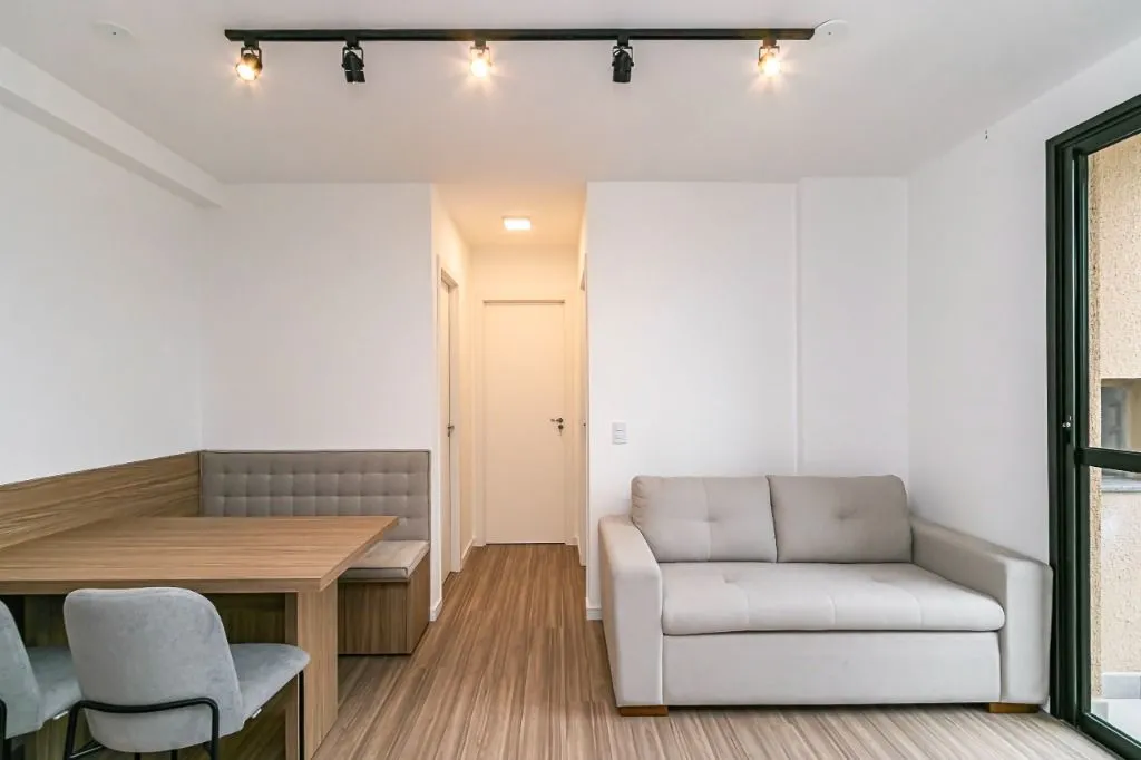 Furnished 60 m² apartment with 2 bedrooms and a suite