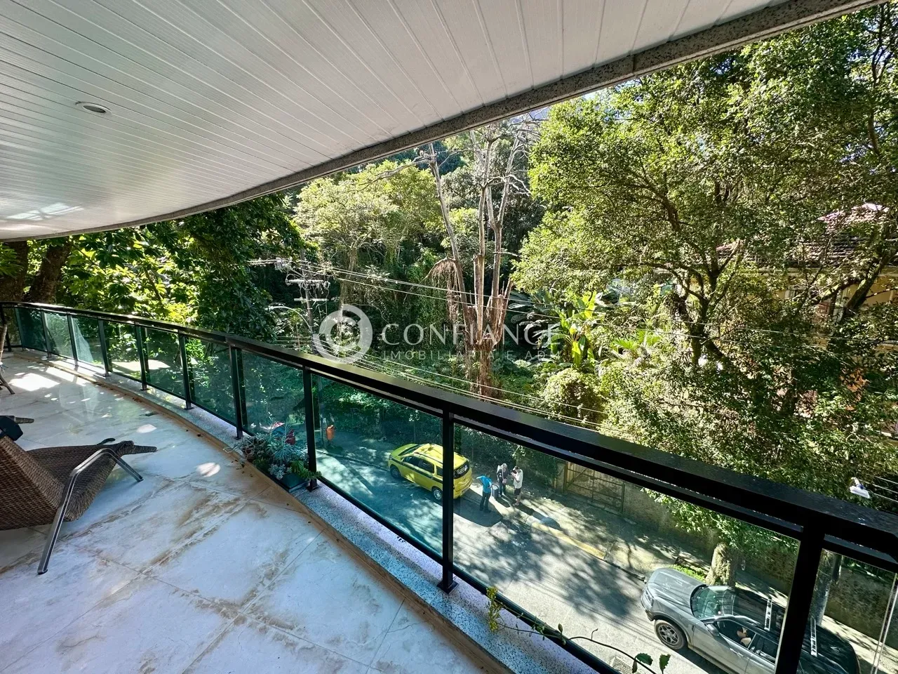 Apartamento de 230 m² com 2 quartos e armários embutidos — photo 13