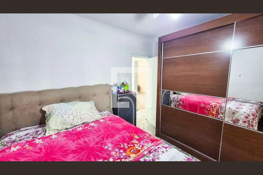 Casa com 4 quartos e 4 banheiros para alugar — photo 16
