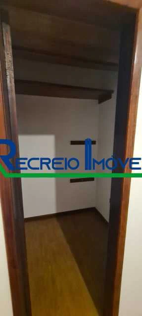 665 m² house with 5 bedrooms, 3 en-suites and 15 parking — photo 23