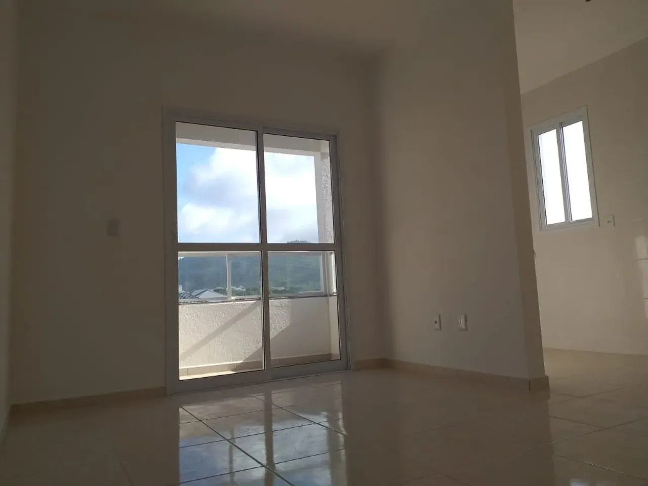 Квартира с 2 спальнями, с ванной, 65 м² — photo 9