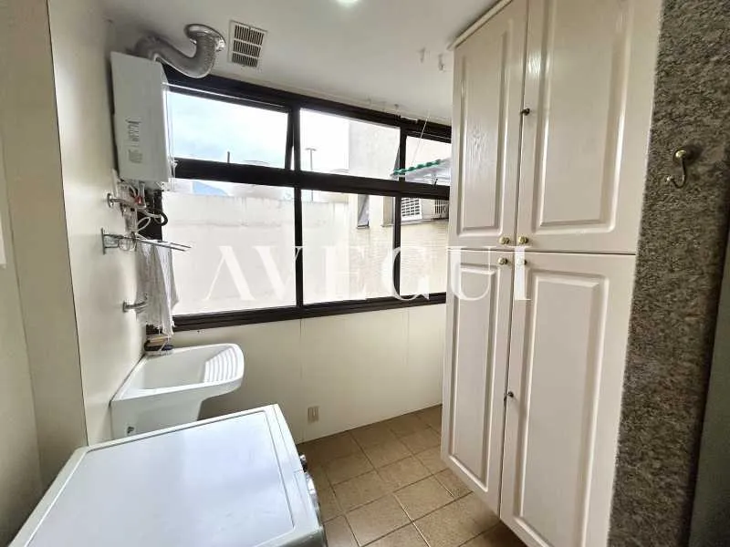 Furnished apartment, 160 m², with a washing machine — photo 16