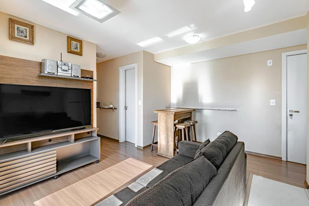 Пральна машина та 2 спальні: квартира 55 м² — photo 13