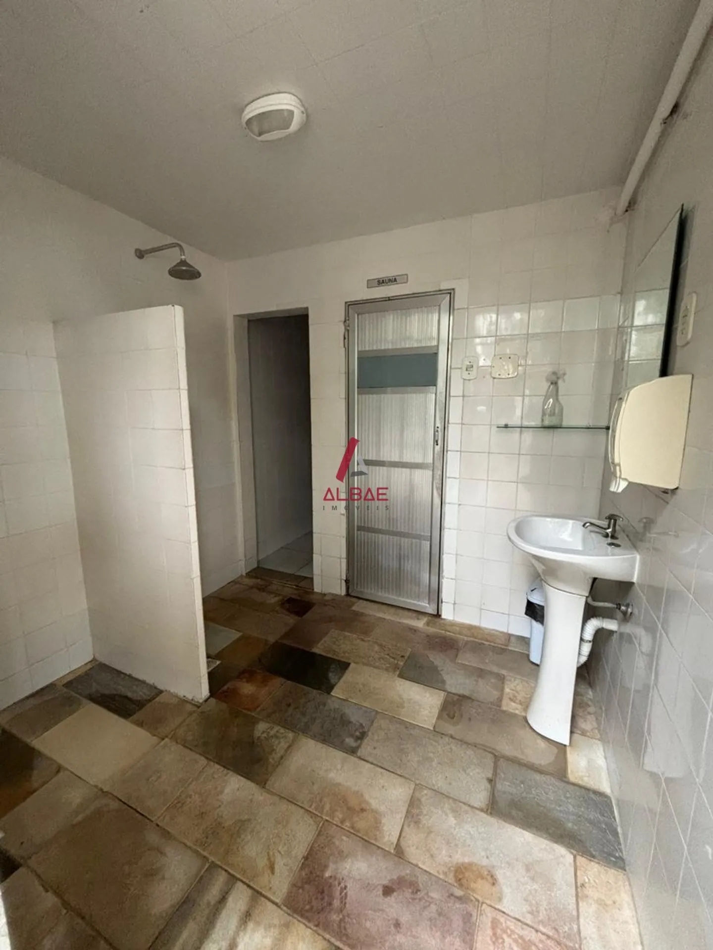 2-bedroom apartment with balcony and a full set of 3 baths — photo 43