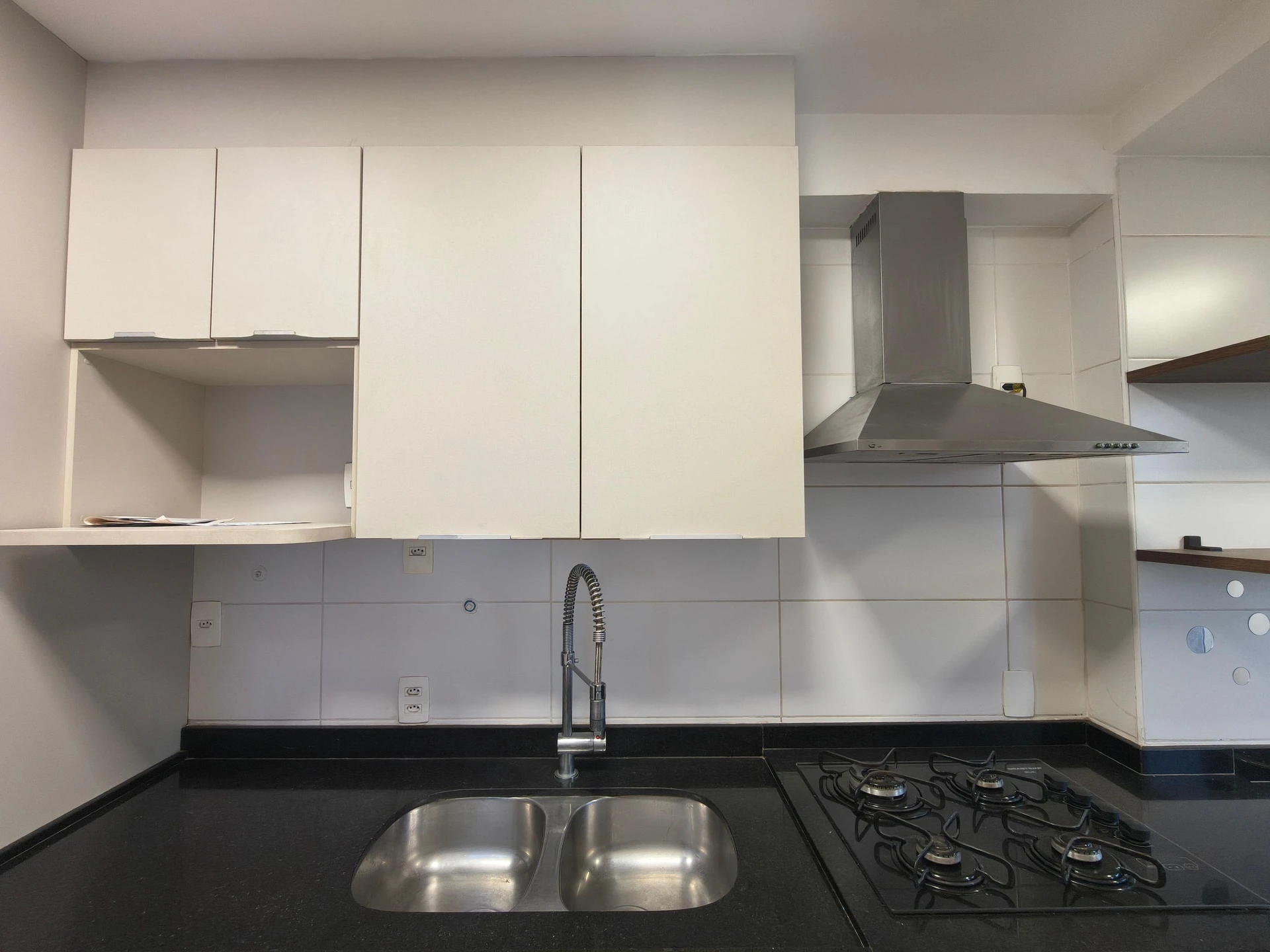 Apartamento mobiliado com 2 quartos e 3 banheiros — photo 24