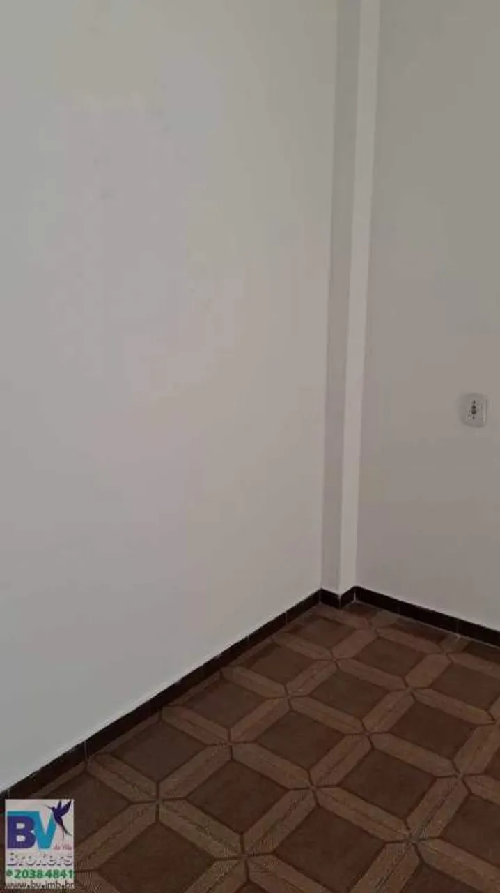 Apartment with 2 bedrooms and a separate kitchen with stove — photo 15