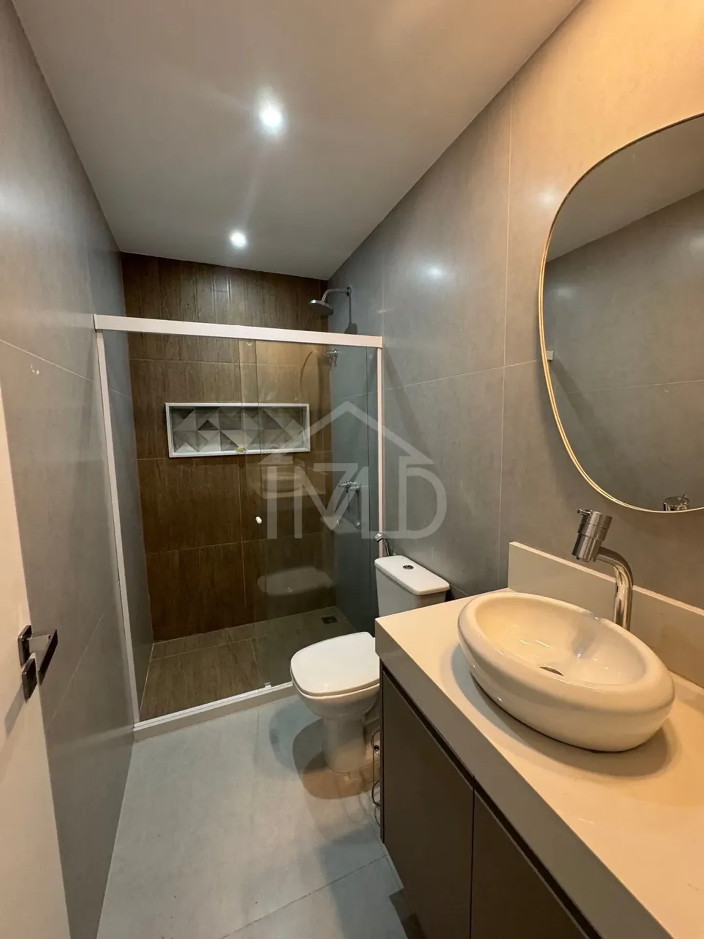 Casa mobiliada com 4 suítes e piscina, 420 m² — photo 28
