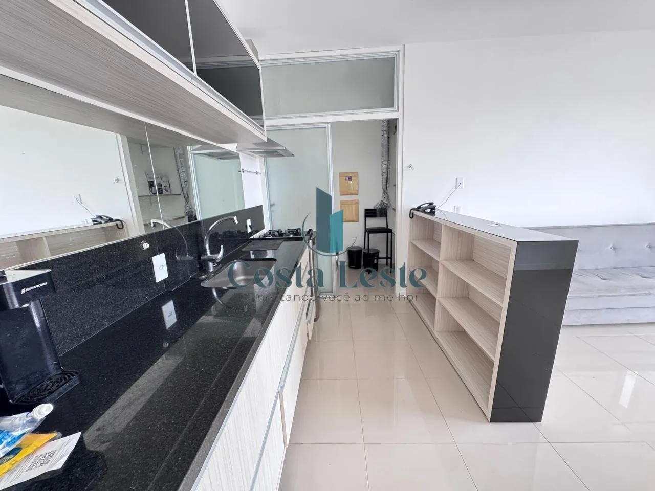 Apartamento mobiliado de 2 dormitórios com sacada — photo 16