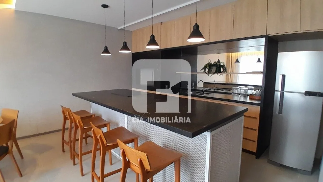 Furnished apartment with 2 en-suite bedrooms — photo 7