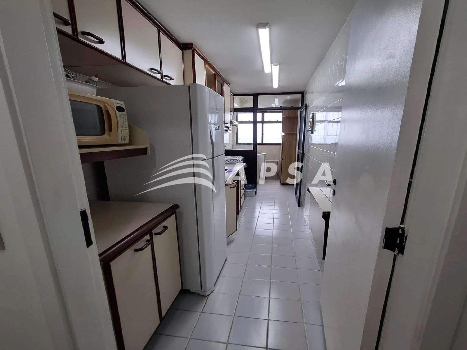 Mountain view in a 3-bedroom apartment, 80 m² — photo 19