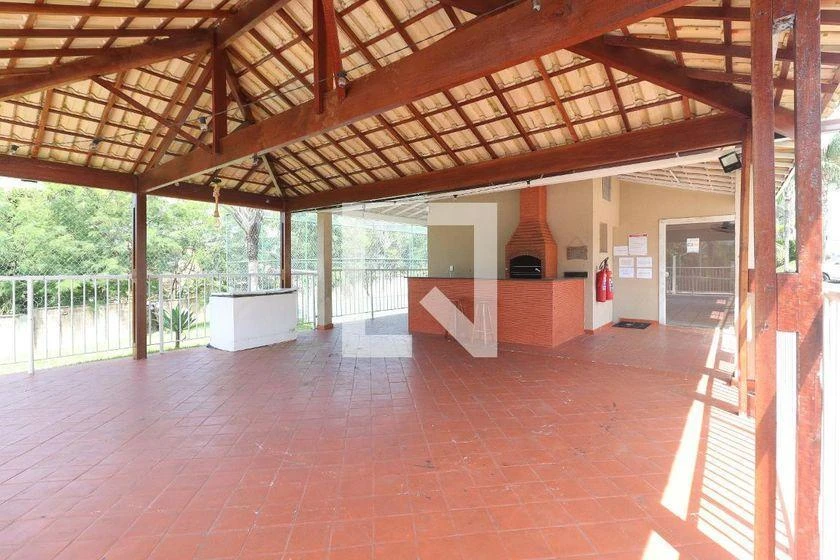2-bedroom apartment in a building with a pool — photo 36