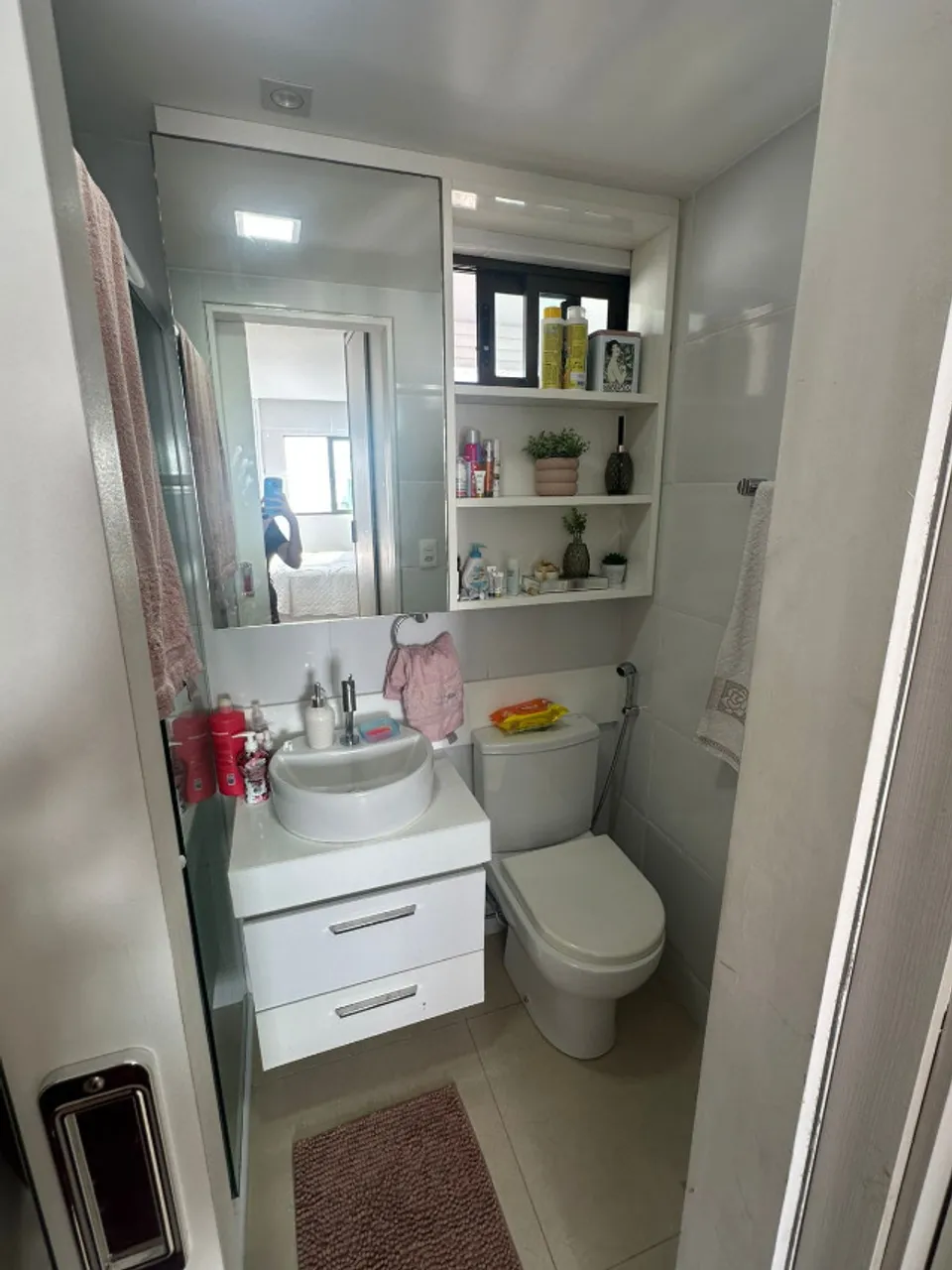 Apartamento mobiliado com 2 quartos e varanda — photo 7
