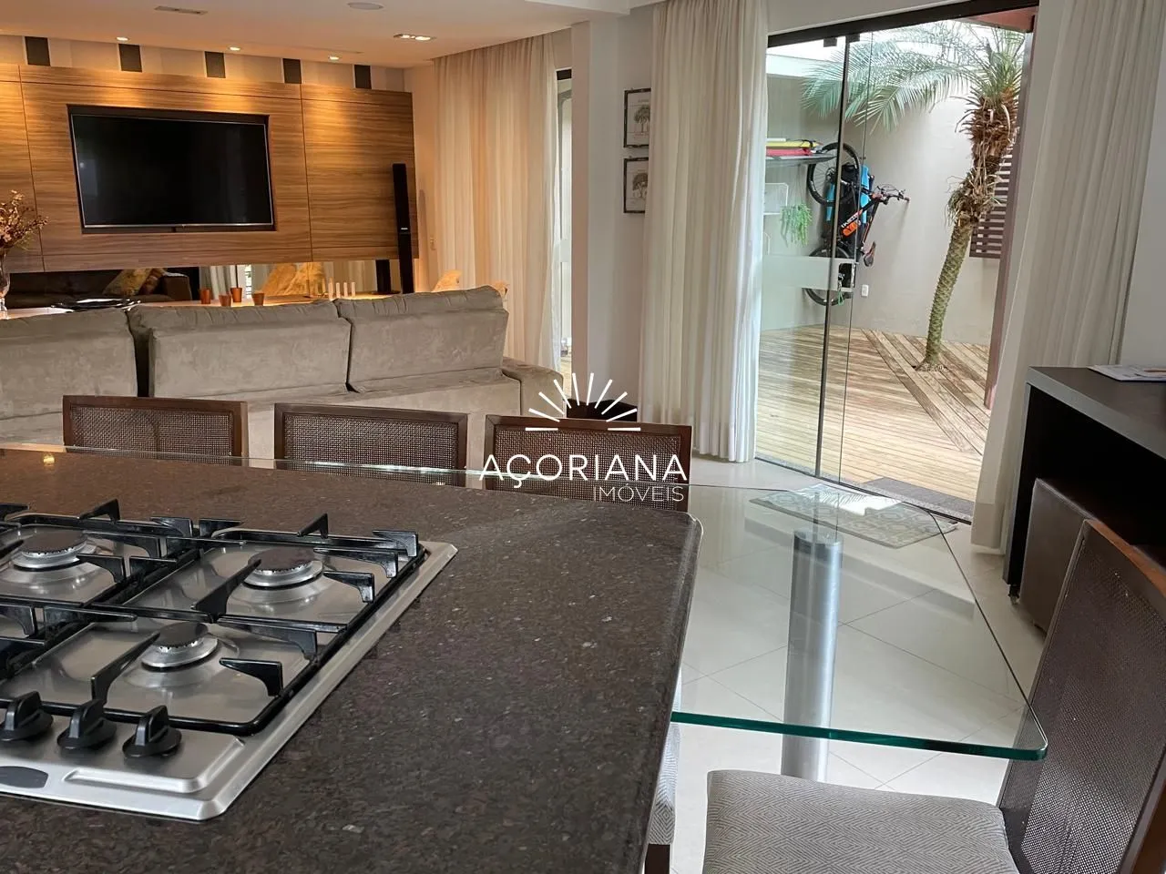 Casa amueblada con 4 dormitorios y 3 suites — photo 16