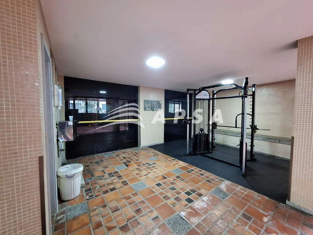 104 m² apartment with 2 bedrooms and 1 en-suite — photo 27