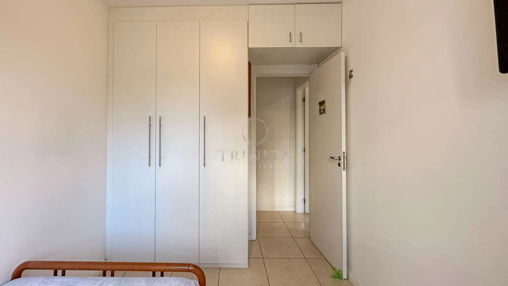 Furnished 2-bedroom apartment with en-suite and parking — photo 7